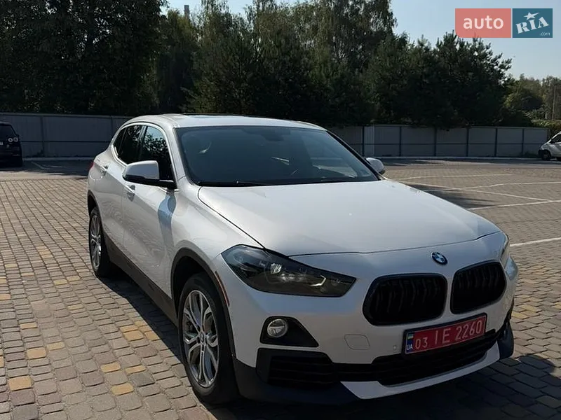 BMW X2