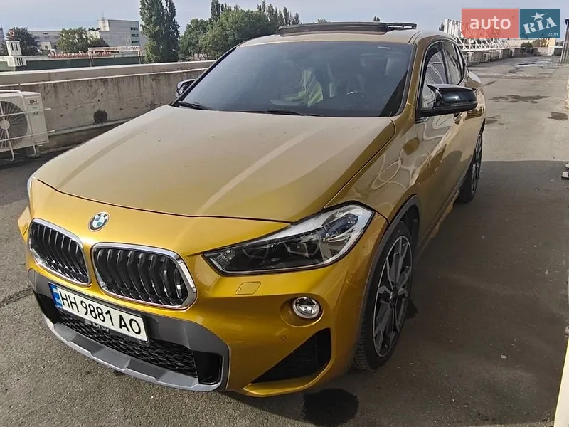 BMW X2