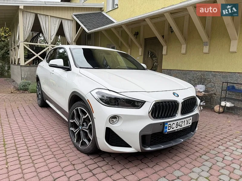 BMW X2