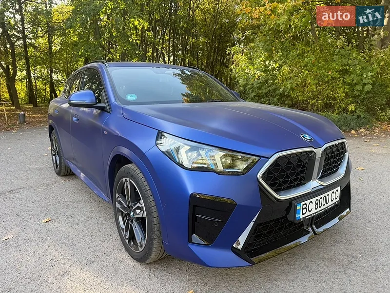 BMW X2