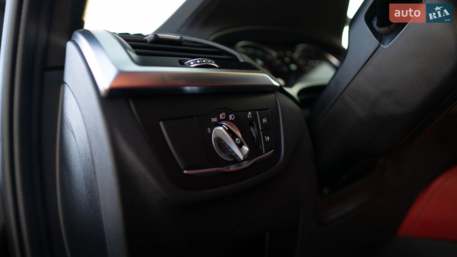 2019 BMW X3 M - мініатюра 21