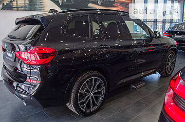 Позашляховик / Кросовер BMW X3 2018 в 