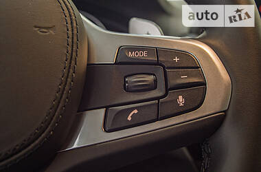 Позашляховик / Кросовер BMW X3 2018 в 