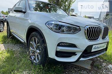 Внедорожник / Кроссовер BMW X3 2020 в Киеве