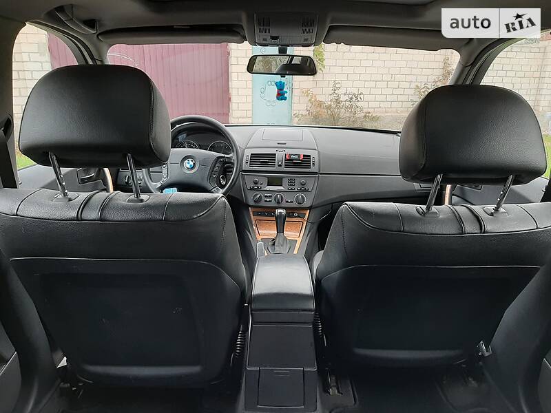 Позашляховик / Кросовер BMW X3 2004 в Херсоні
