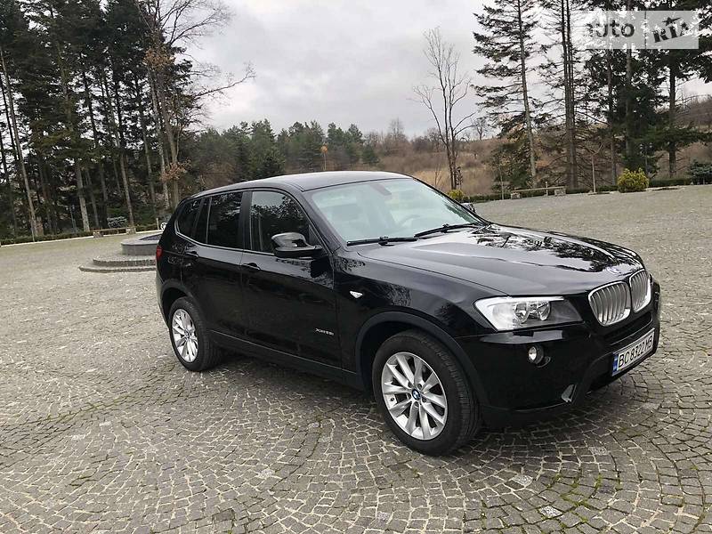 Внедорожник / Кроссовер BMW X3 2014 в 
