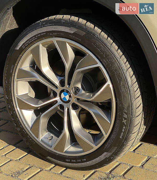 Позашляховик / Кросовер BMW X3 2016 в Києві фото 21 Позашляховик / Кросовер BMW X3 2016 в Києві
