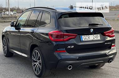 Внедорожник / Кроссовер BMW X3 2018 в Львове