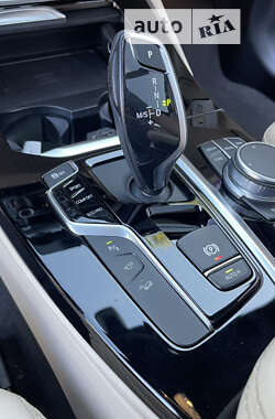Внедорожник / Кроссовер BMW X3 2021 в 
