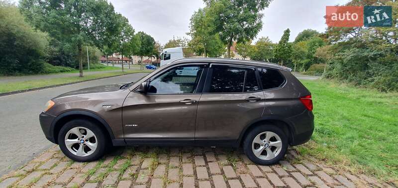 BMW X3 2011