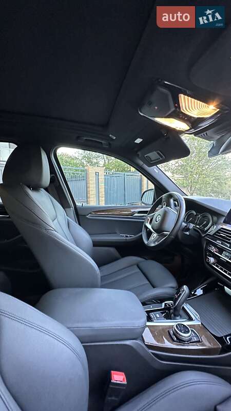 Внедорожник / Кроссовер BMW X3 2018 в Одессе