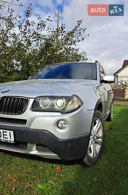 Внедорожник / Кроссовер BMW X3 2008 в 