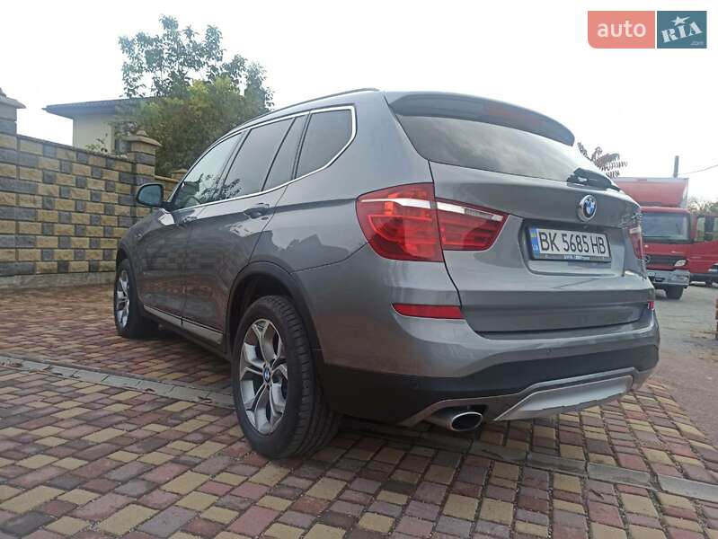 Внедорожник / Кроссовер BMW X3 2014 в Ровно