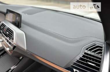 Позашляховик / Кросовер BMW X3 2020 в 