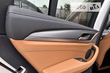 Позашляховик / Кросовер BMW X3 2020 в 