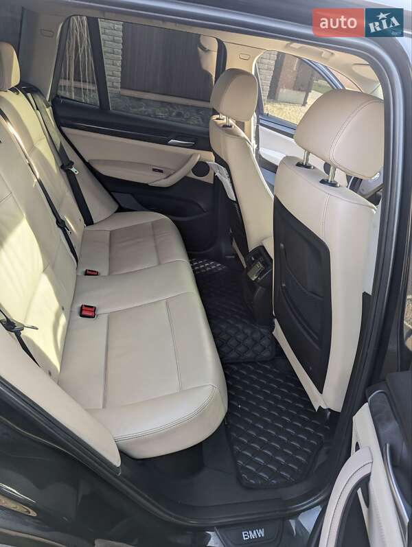 Позашляховик / Кросовер BMW X3 2010 в Умані