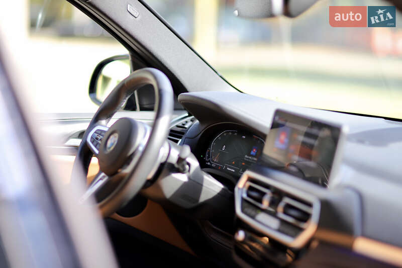 Внедорожник / Кроссовер BMW X3 2022 в Киеве