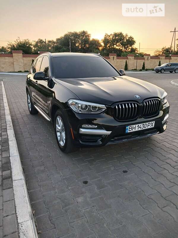 Внедорожник / Кроссовер BMW X3 2017 в Измаиле