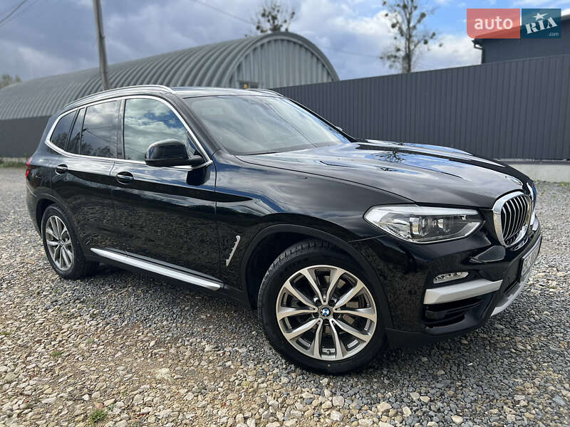 Позашляховик / Кросовер BMW X3 2019 в Львові