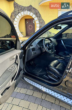 Внедорожник / Кроссовер BMW X3 2004 в 