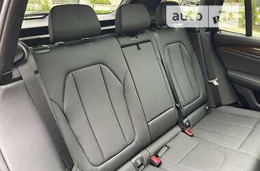 Позашляховик / Кросовер BMW X3 2019 в 