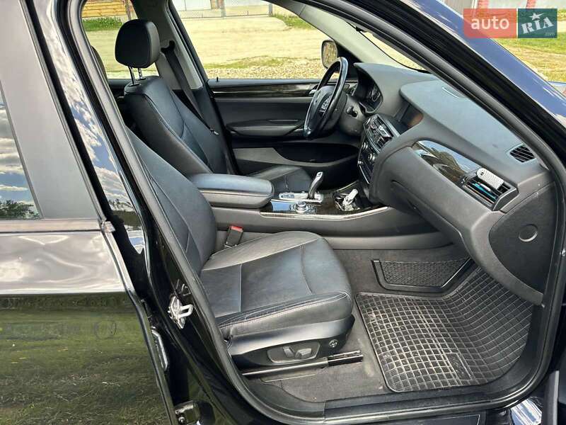 Внедорожник / Кроссовер BMW X3 2012 в Самборе