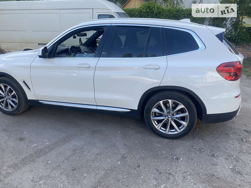 Внедорожник / Кроссовер BMW X3 2018 в Харькове