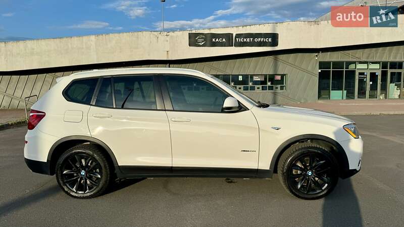 Позашляховик / Кросовер BMW X3 2016 в Львові фото 4 Позашляховик / Кросовер BMW X3 2016 в Львові