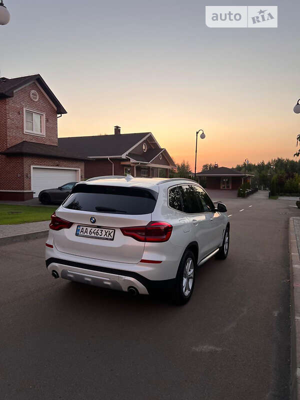Внедорожник / Кроссовер BMW X3 2019 в Киеве