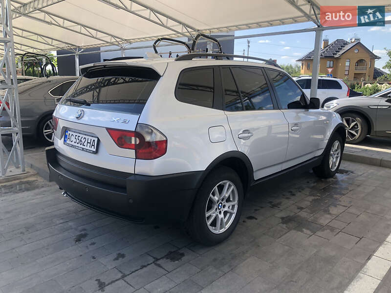 Внедорожник / Кроссовер BMW X3 2004 в Луцке