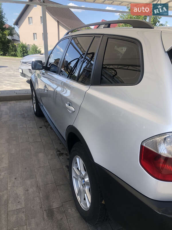Внедорожник / Кроссовер BMW X3 2004 в Луцке
