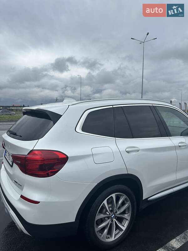 Позашляховик / Кросовер BMW X3 2018 в Львові фото 5 Позашляховик / Кросовер BMW X3 2018 в Львові