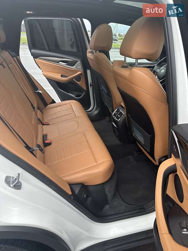 Позашляховик / Кросовер BMW X3 2018 в Львові фото 9 Позашляховик / Кросовер BMW X3 2018 в Львові