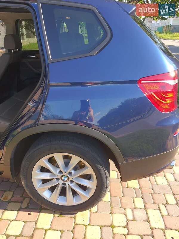 Внедорожник / Кроссовер BMW X3 2013 в Мукачево