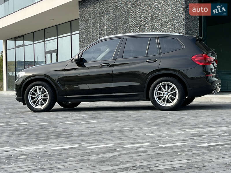 Внедорожник / Кроссовер BMW X3 2018 в Днепре фото 34 Внедорожник / Кроссовер BMW X3 2018 в Днепре