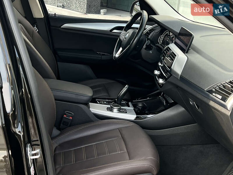 Внедорожник / Кроссовер BMW X3 2018 в Днепре фото 60 Внедорожник / Кроссовер BMW X3 2018 в Днепре