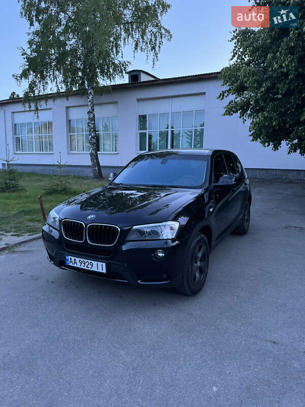 Внедорожник / Кроссовер BMW X3 2011 в 