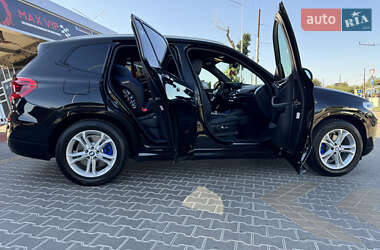 Внедорожник / Кроссовер BMW X3 2019 в 