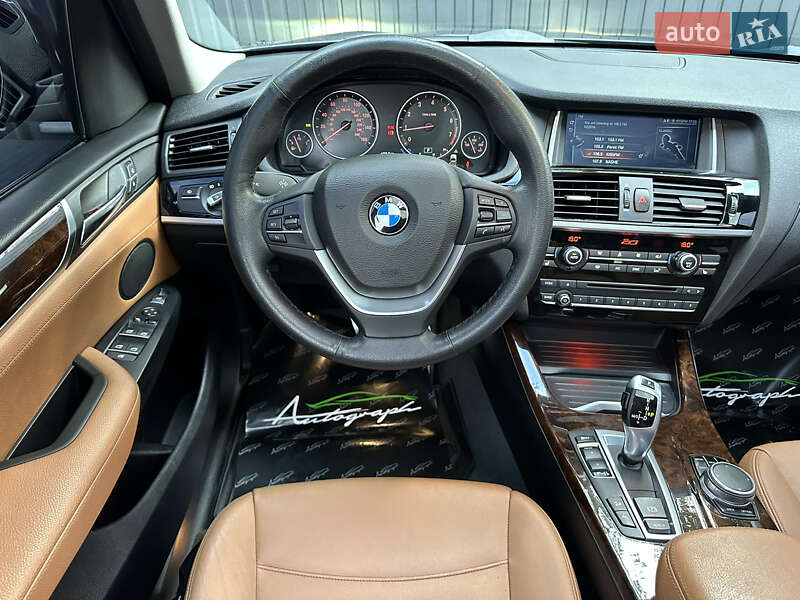 Внедорожник / Кроссовер BMW X3 2016 в Киеве