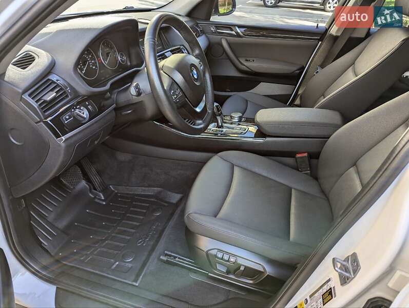 Внедорожник / Кроссовер BMW X3 2017 в Киеве