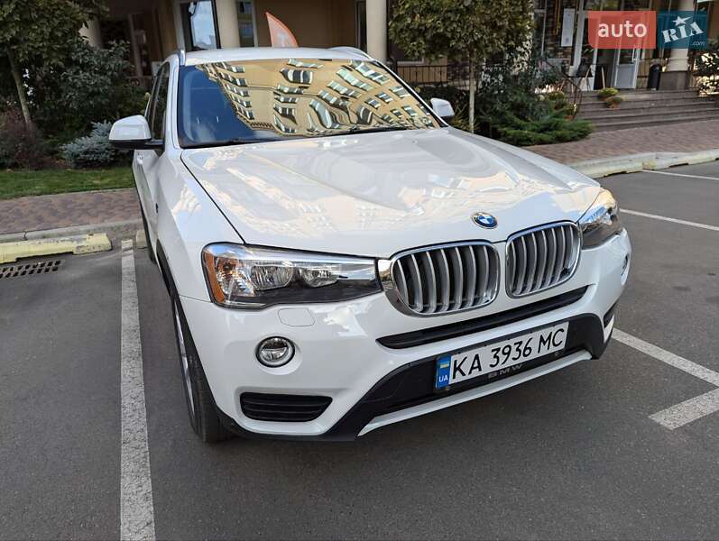 Внедорожник / Кроссовер BMW X3 2017 в Киеве