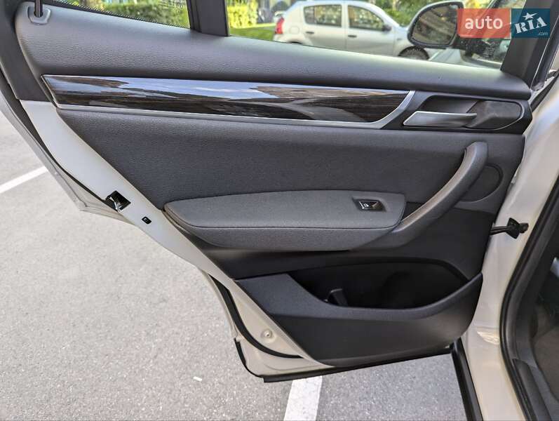 Внедорожник / Кроссовер BMW X3 2017 в Киеве