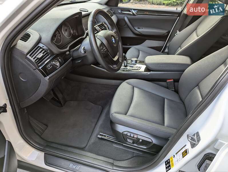 Внедорожник / Кроссовер BMW X3 2017 в Киеве