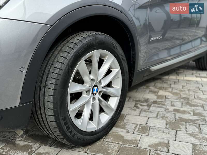 Внедорожник / Кроссовер BMW X3 2016 в Ужгороде