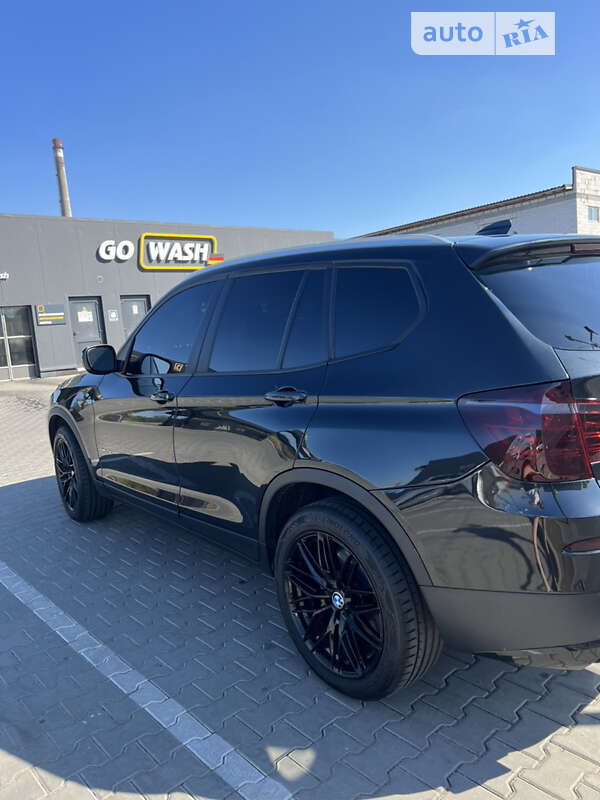 Внедорожник / Кроссовер BMW X3 2014 в Виннице