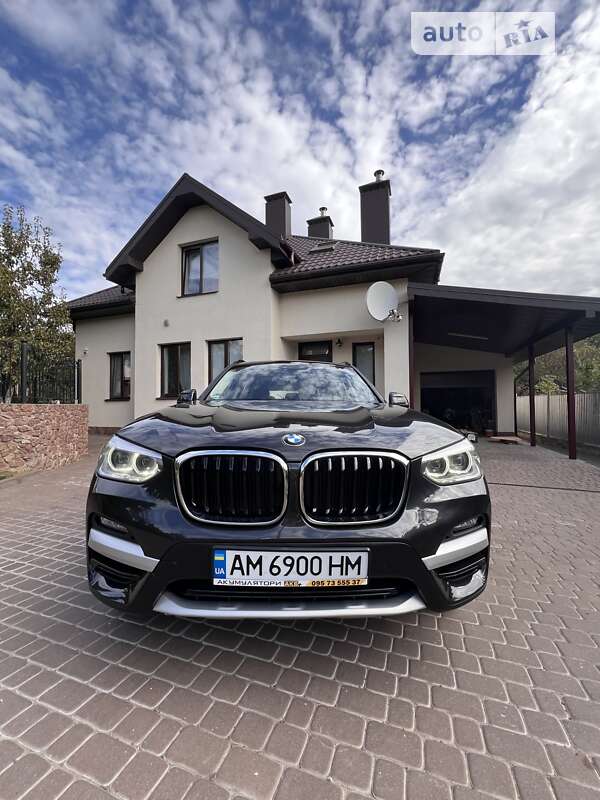 Внедорожник / Кроссовер BMW X3 2019 в Житомире