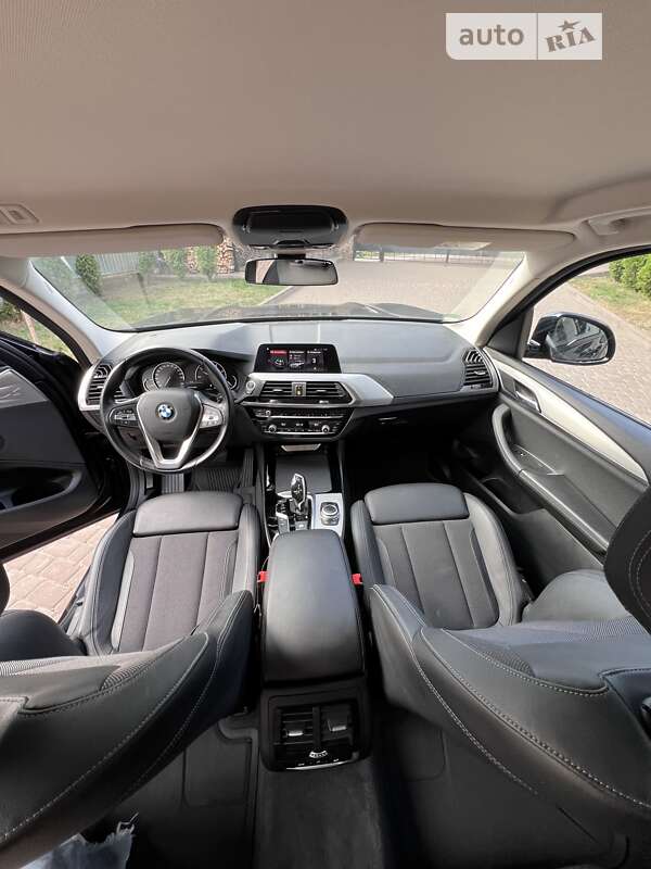 Внедорожник / Кроссовер BMW X3 2019 в Житомире