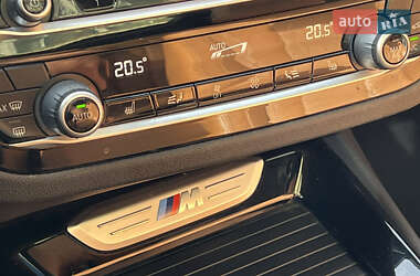 Внедорожник / Кроссовер BMW X3 2018 в 