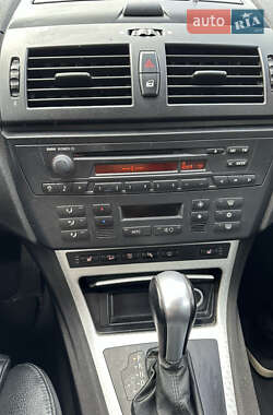 Внедорожник / Кроссовер BMW X3 2006 в 