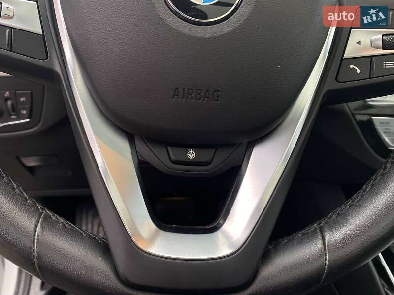 Внедорожник / Кроссовер BMW X3 2020 в Львове